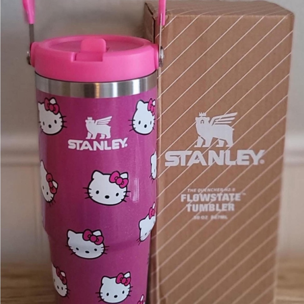 Stanley Hello Kitty Pink Tumbler